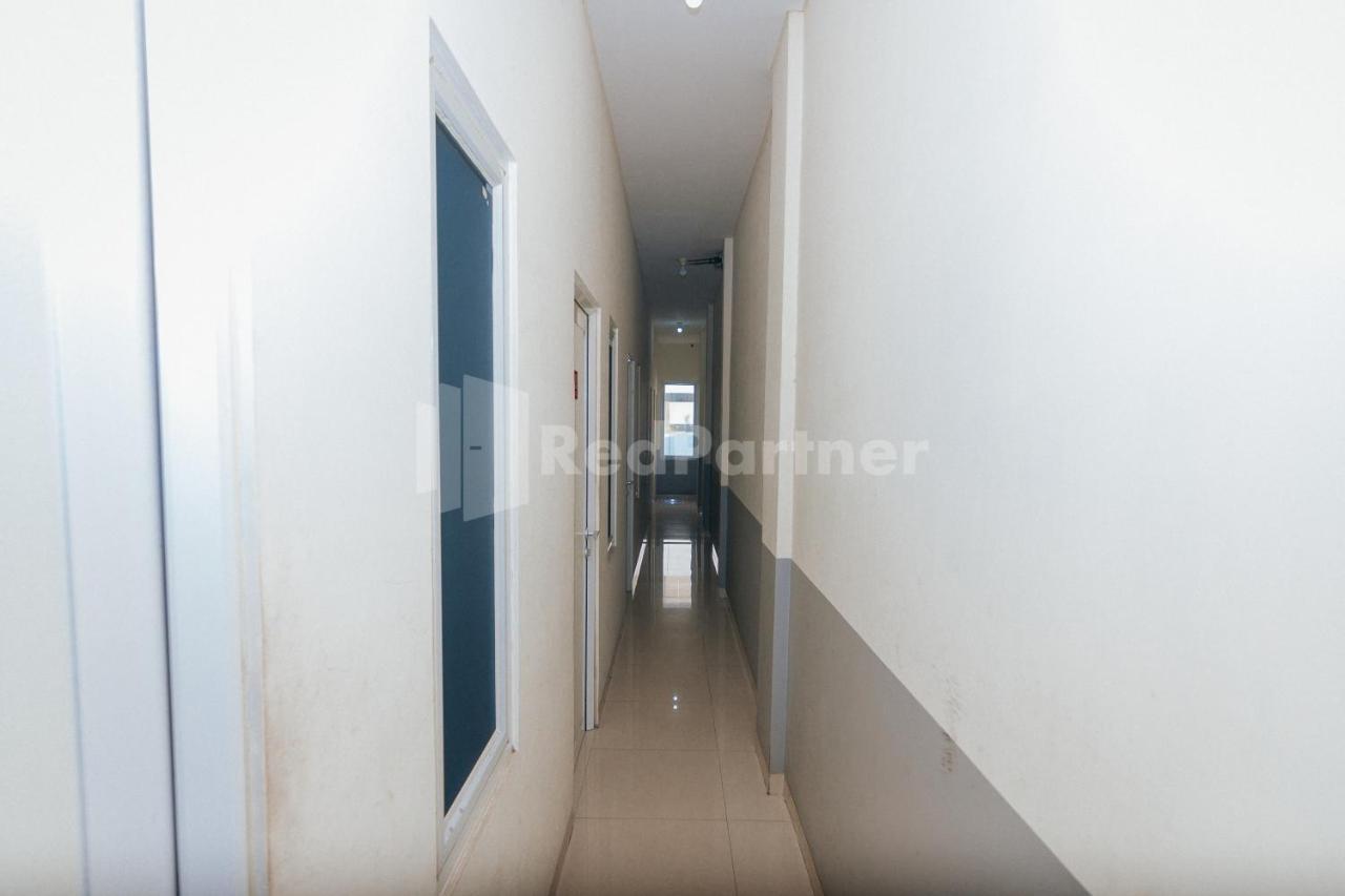 Oyo 94494 Krekot Residence Pasar Baru Coo Property Giacarta Esterno foto